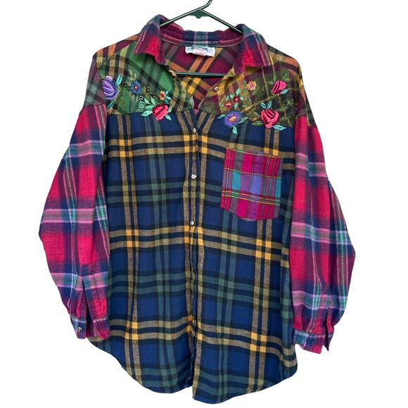 QPS Shirt Womens XL Plaid Flannel Embroidered Floral Western Boho Button Down - Picture 1 of 9